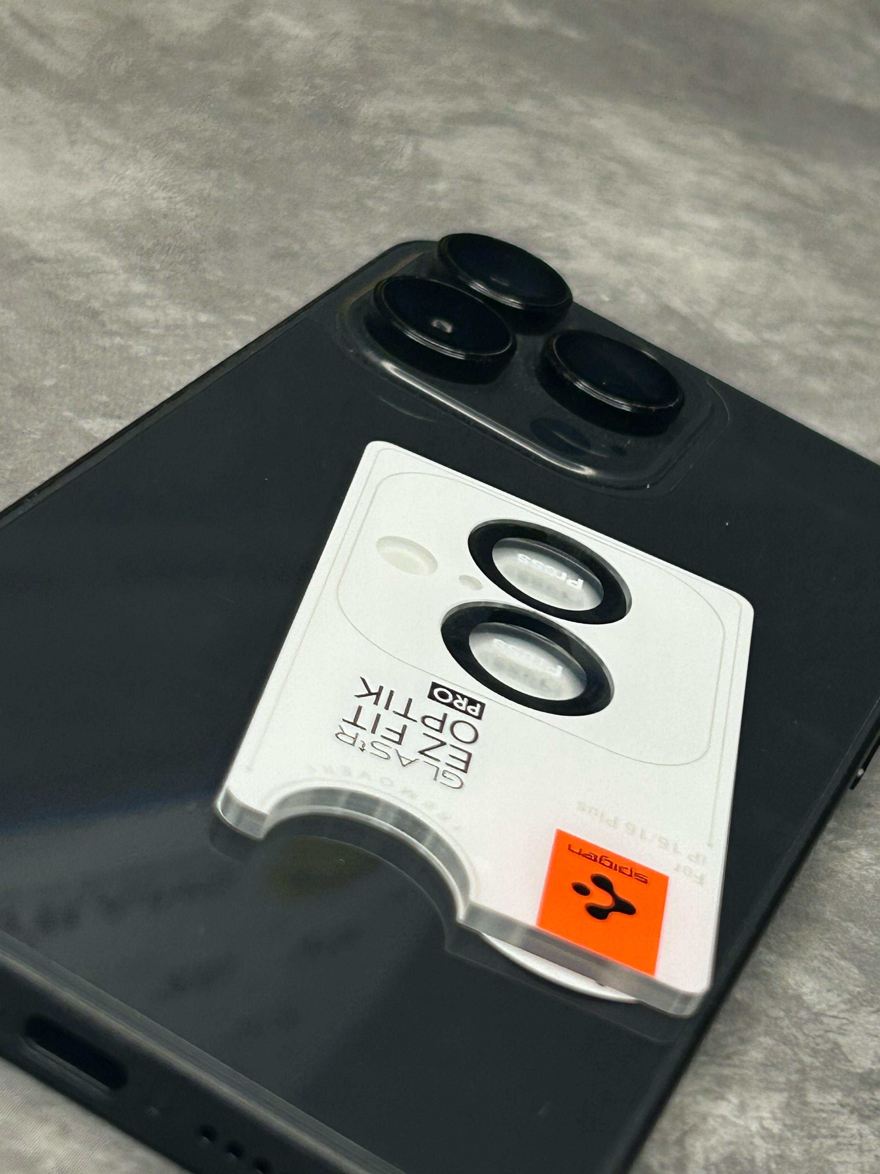 SPIGEN CAMERA PROTECTION LENS SPIGEN CAMERA PROTECTION LENS