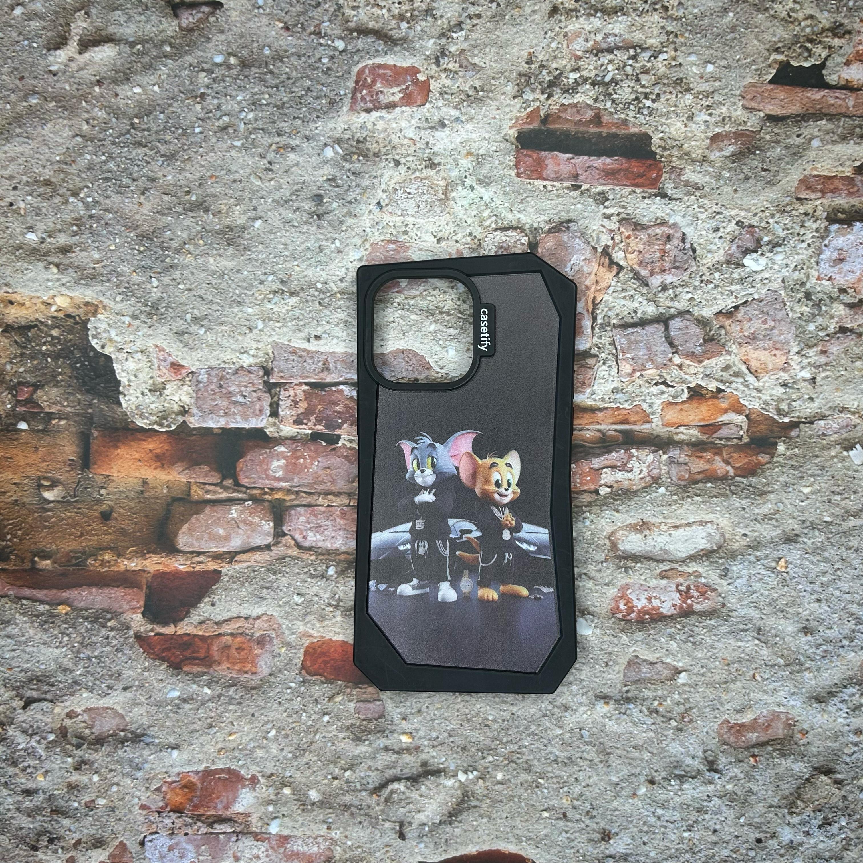 TOM AND JERRY CASE IPHONE 14pro max TOM AND JERRY CASE IPHONE 14pro max