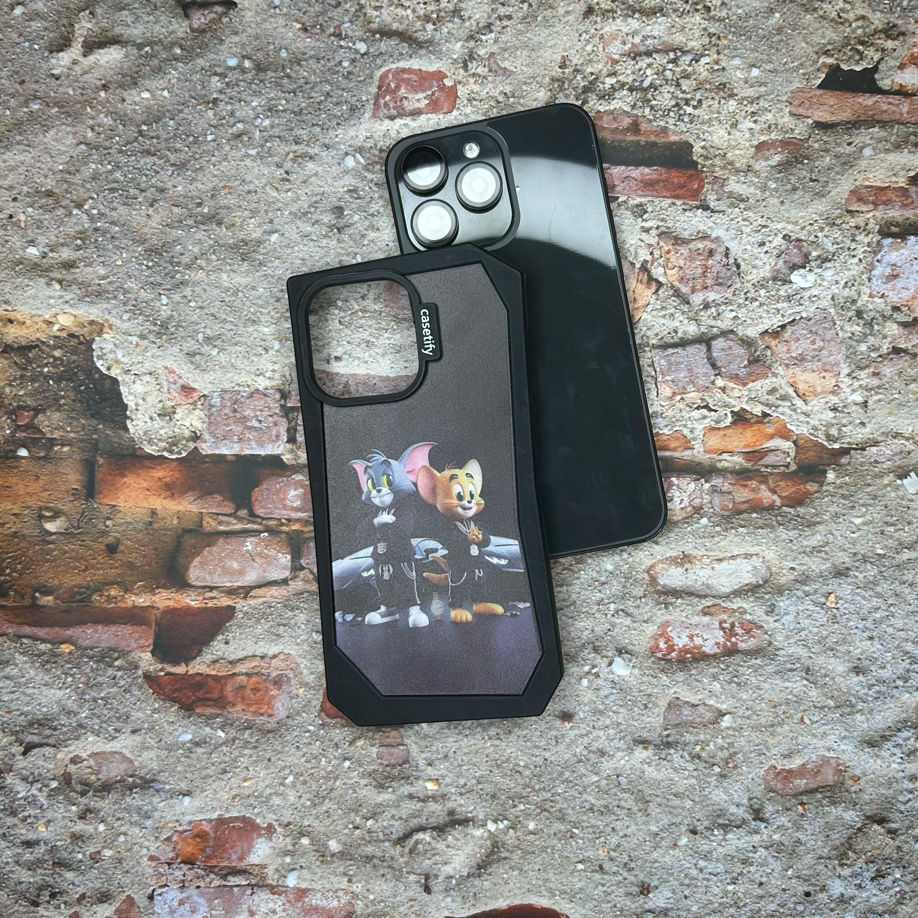 TOM AND JERRY CASE IPHONE 14pro max TOM AND JERRY CASE IPHONE 14pro max