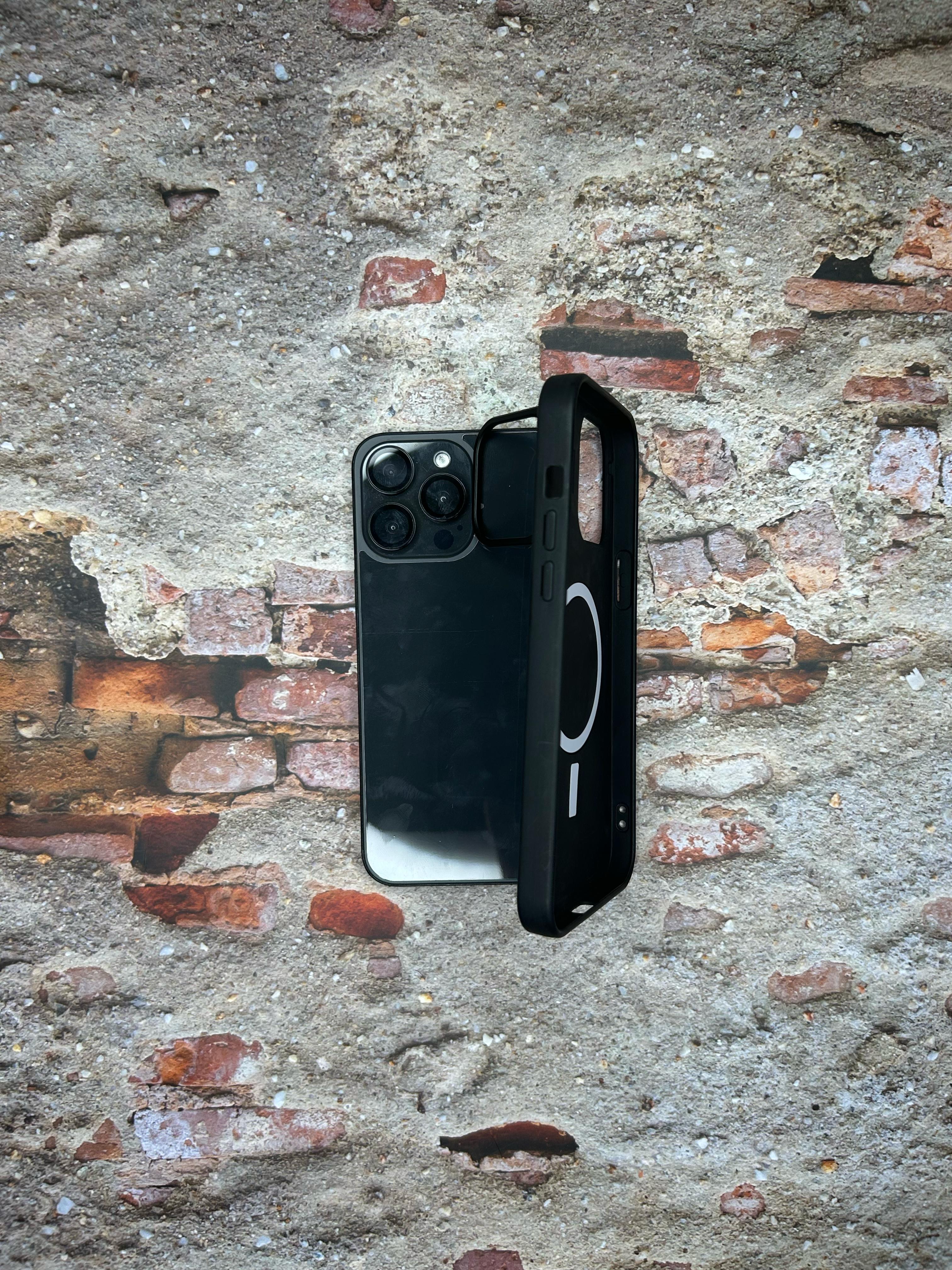 BLACK METAL BUMP CAMERA CASE IPHONE 14pro max BLACK METAL BUMP CAMERA CASE IPHONE 14pro max