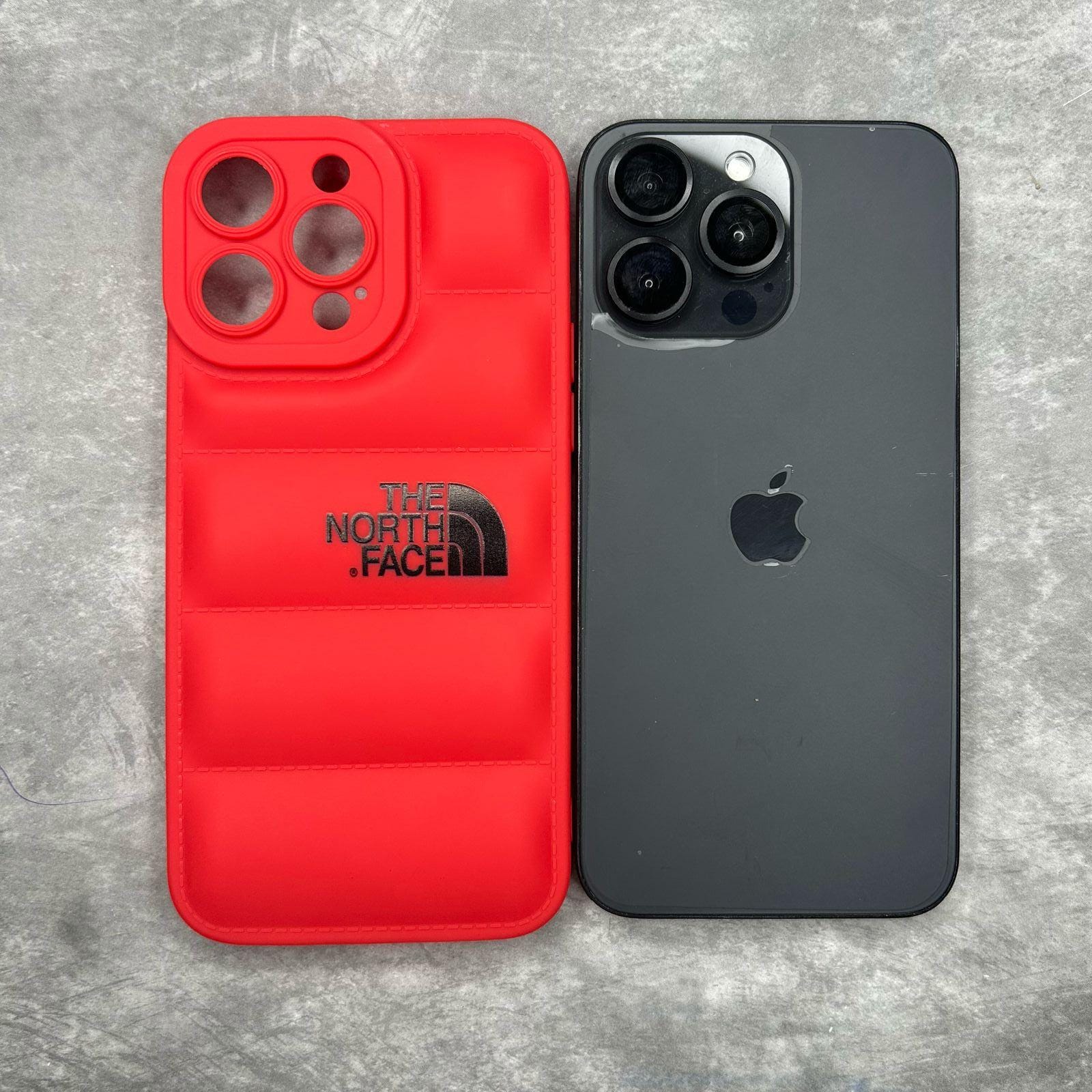 NORTH FACE RED CASE IPHONE 14pro max NORTH FACE RED CASE IPHONE 14pro max