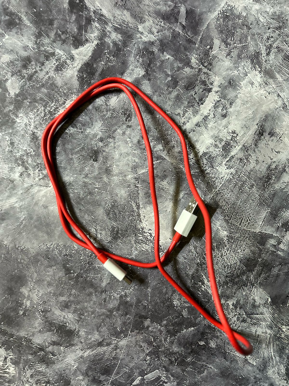 ONEPLUS WARP CHARGE TYPE-C CABLE (OG) ONEPLUS WARP CHARGE TYPE-C CABLE (OG)