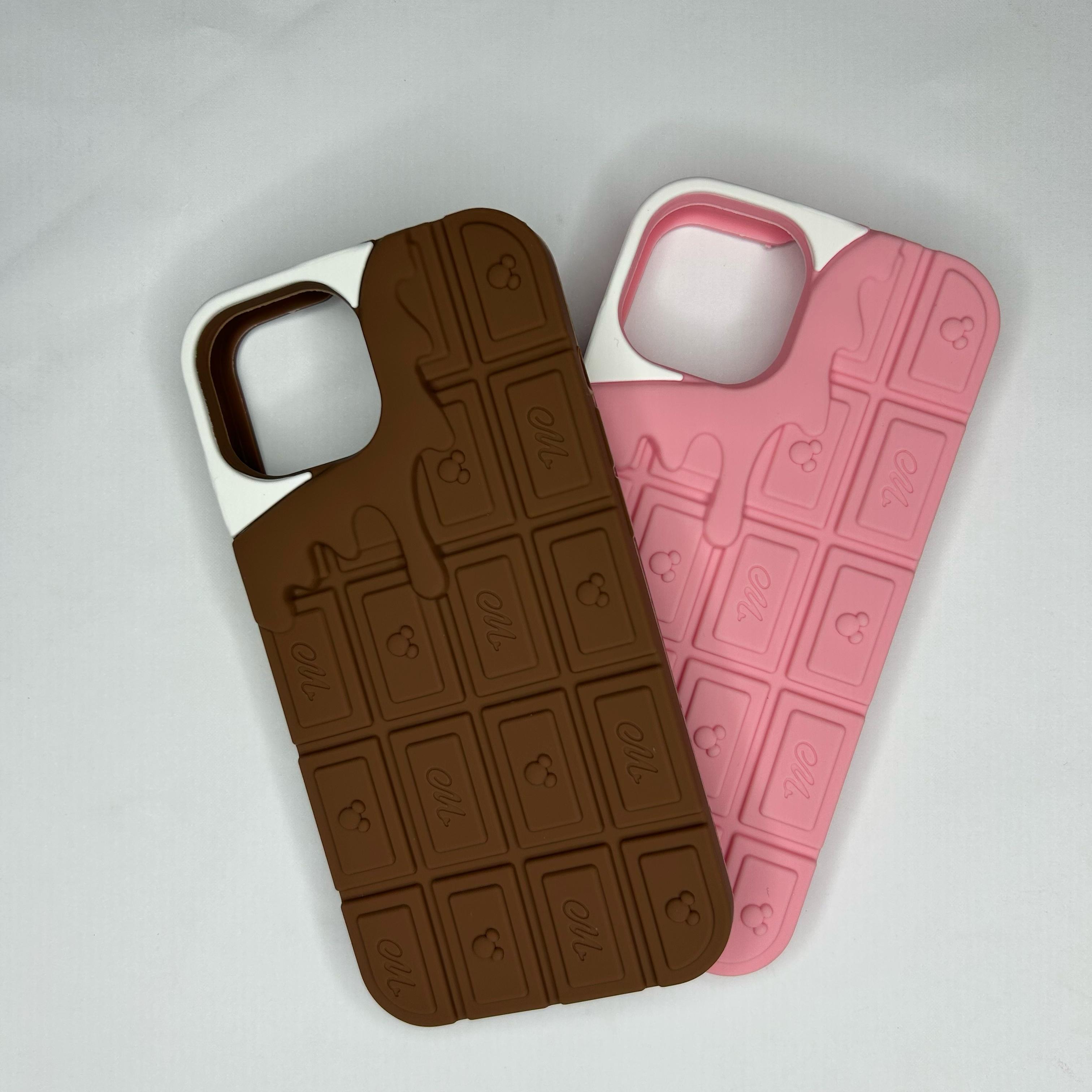 MELTING CHOCOLATE BARS CASE