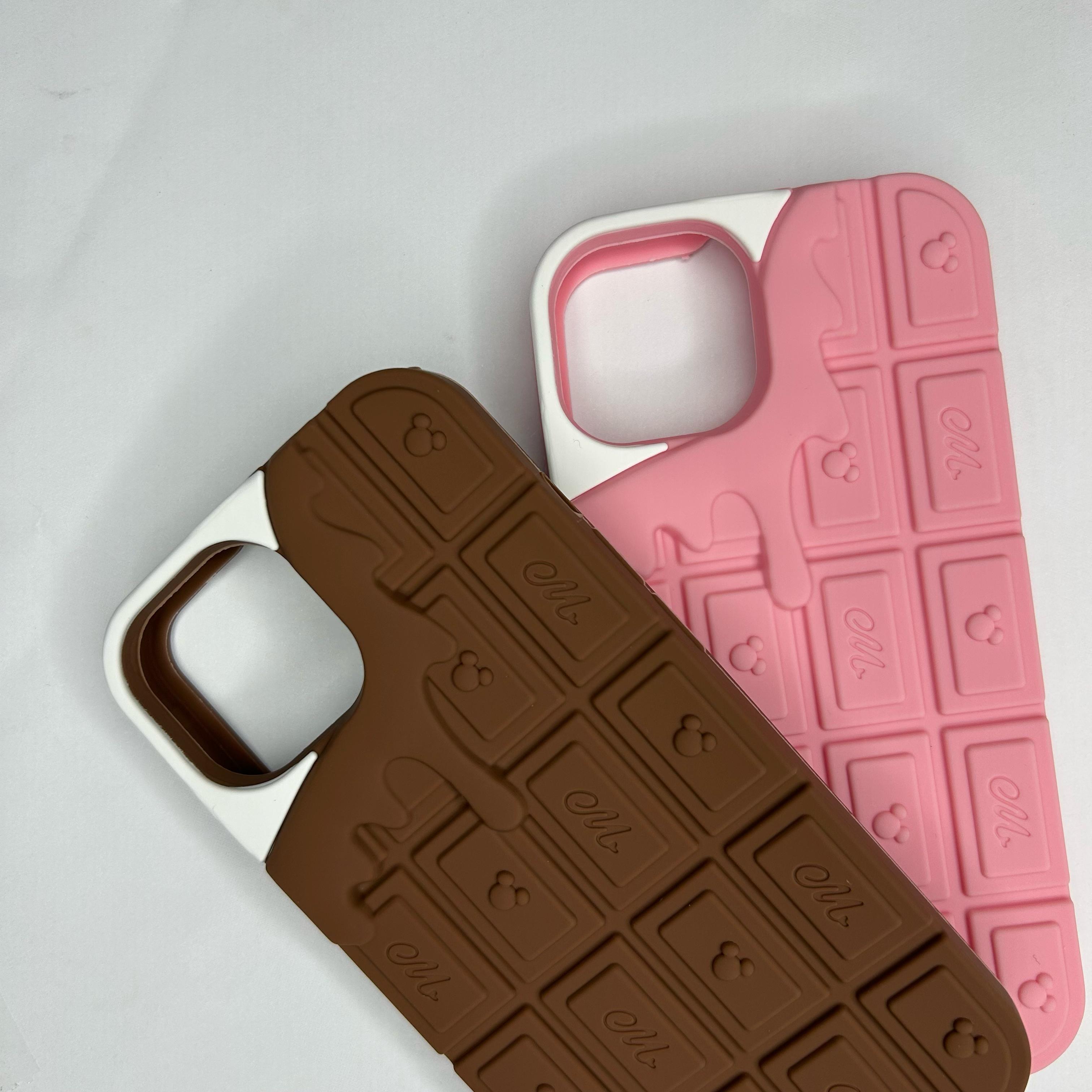MELTING CHOCOLATE BARS CASE