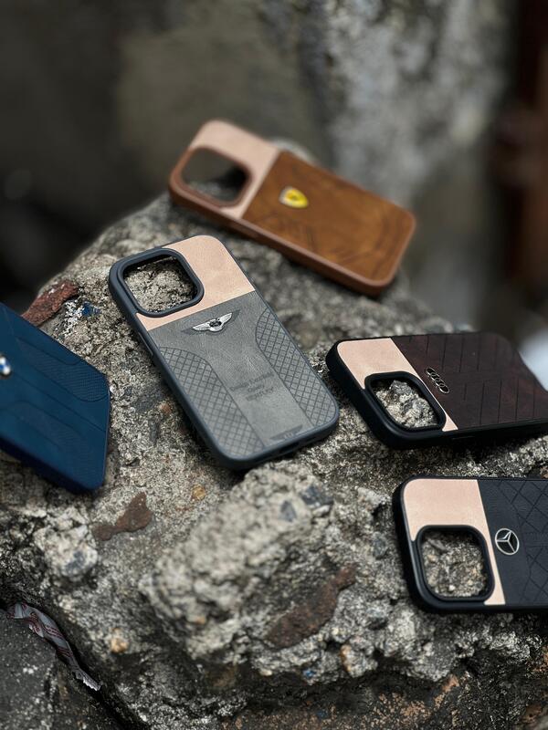 Premium Leather-Finished Motor Series Case Premium Leather-Finished Motor Series Case