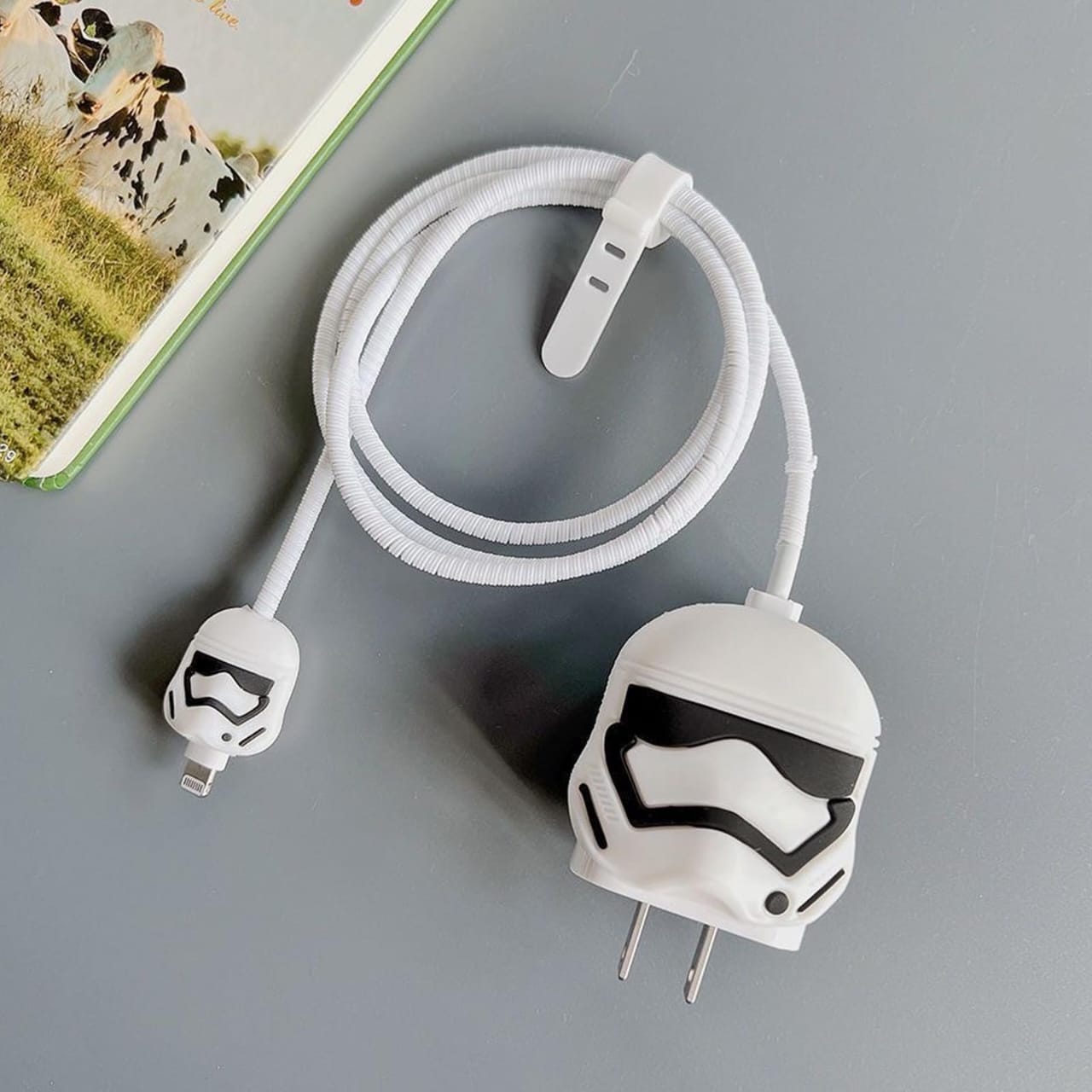 STAR WAR CHARGER PROTECTION ( WHITE) STAR WAR CHARGER PROTECTION ( WHITE)